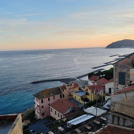 Appartamento Vista Mare Albenga Buitenkant foto