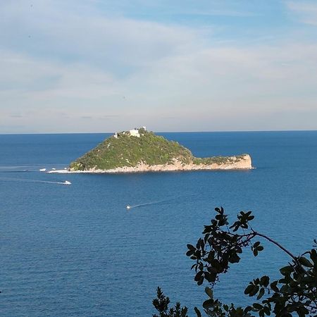 Appartamento Vista Mare Albenga Buitenkant foto