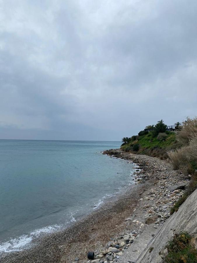 Appartamento Vista Mare Albenga Buitenkant foto