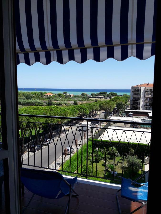 Appartamento Vista Mare Albenga Buitenkant foto